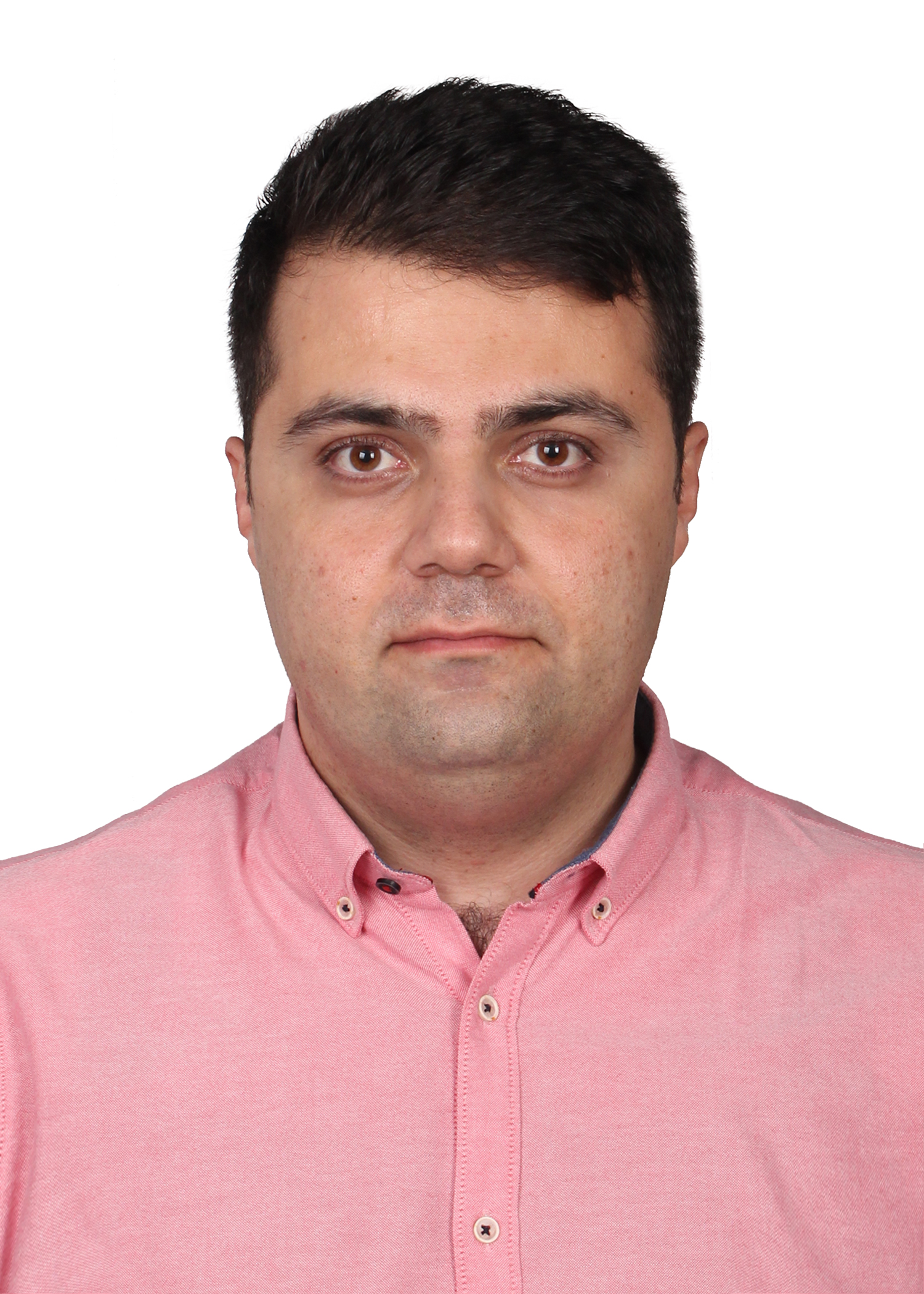 Portrait of Hirad Parnian, Director of Operations at BurnHancer